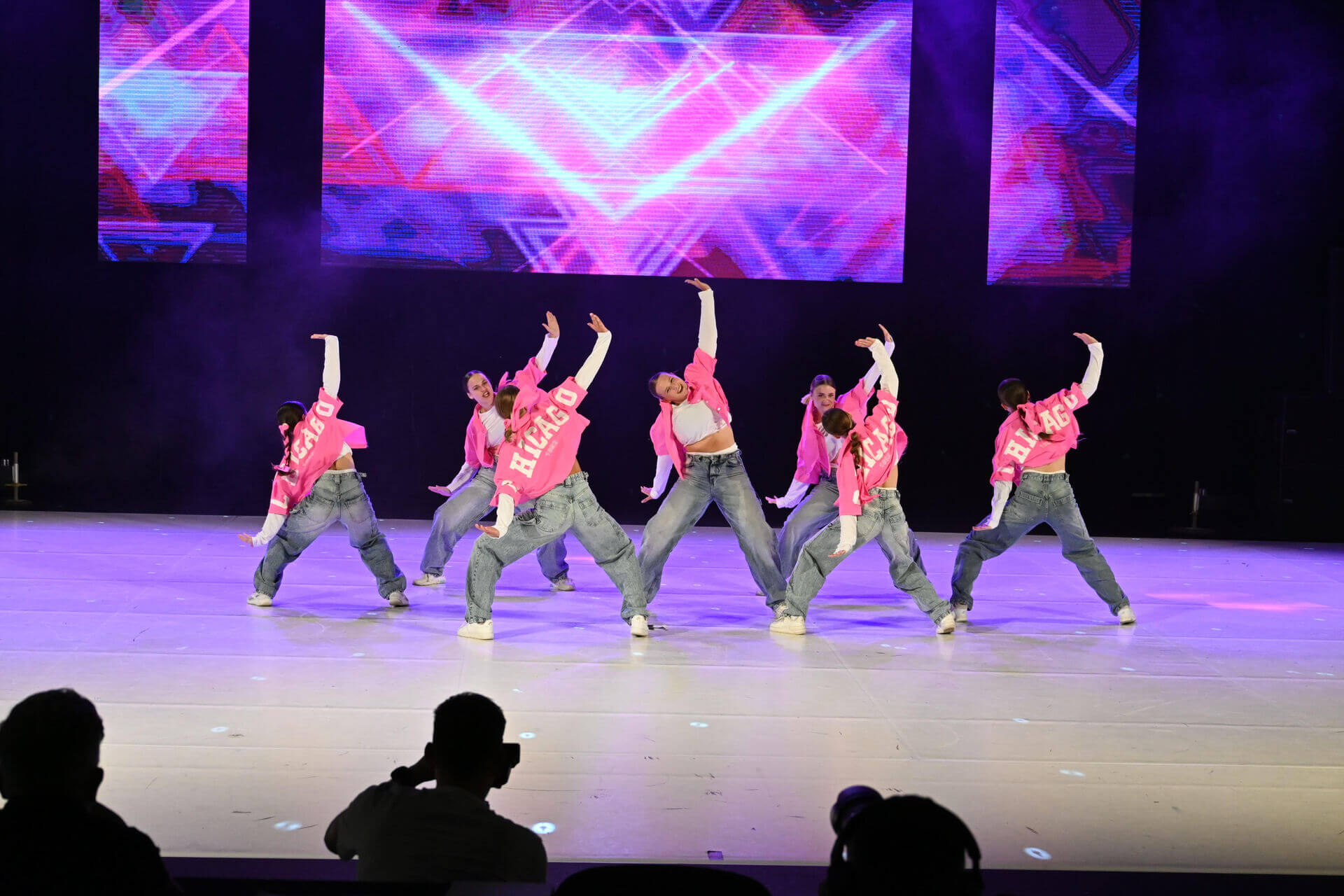 Tanečnice ELITE Dance Studio na súťažnom pódiu